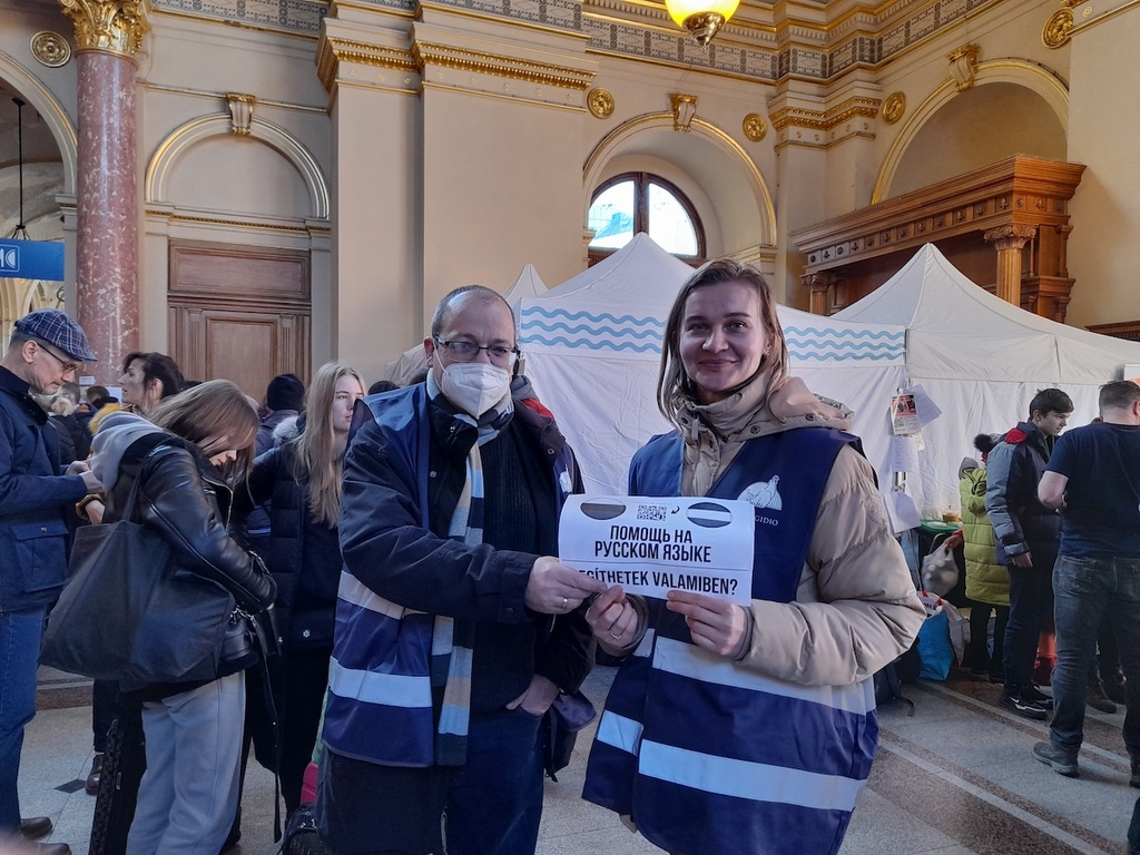 La Hongrie ouvre ses portes: l'aide et l'accueil de Sant'Egidio aux personnes qui arrivent d'Ukraine